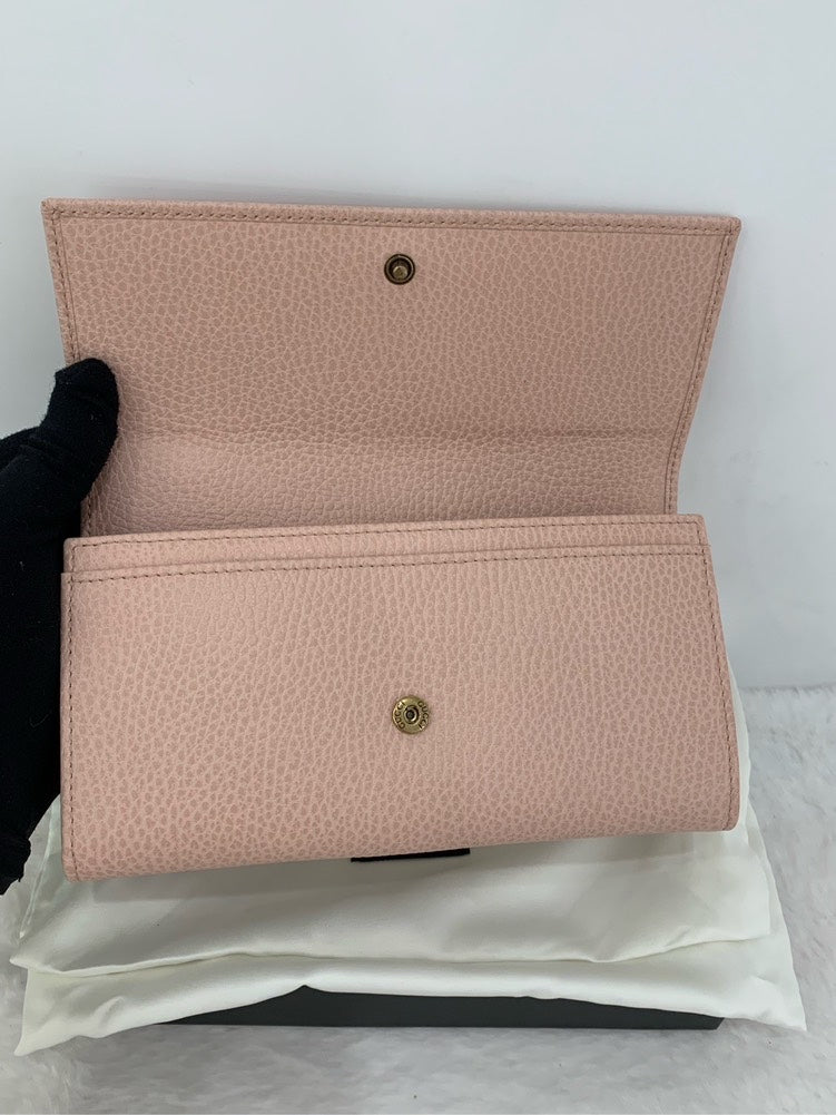Gucci  GG Marmont Pink Leather Wallet