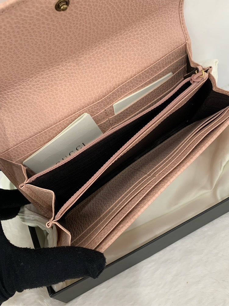 Gucci  GG Marmont Pink Leather Wallet