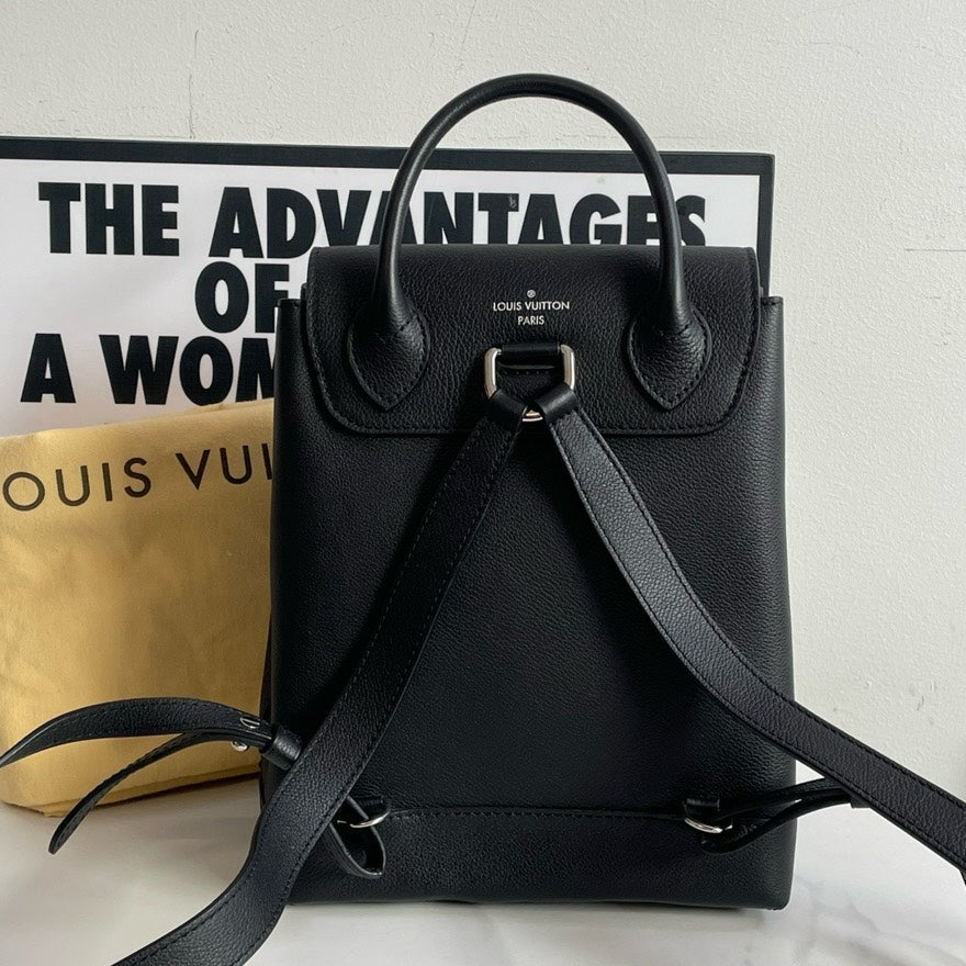?? Louis Vuitton Lock me Backpack PM (2016) #13856