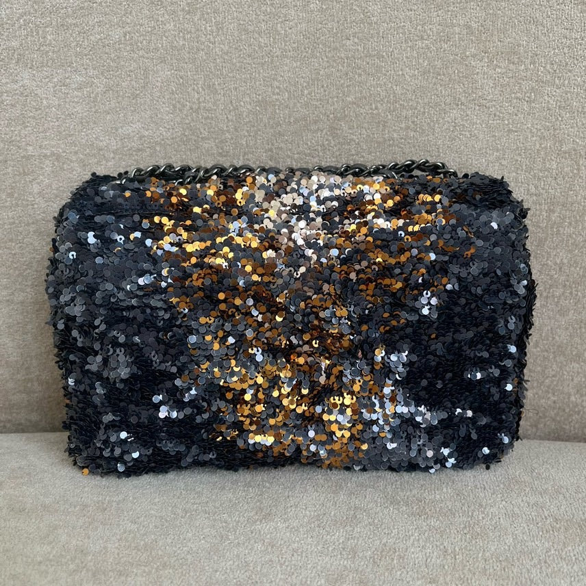 Chanel Shoulder Bag - Ewore Bags