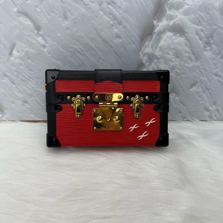 LV Louis Vuitton Malle Bag