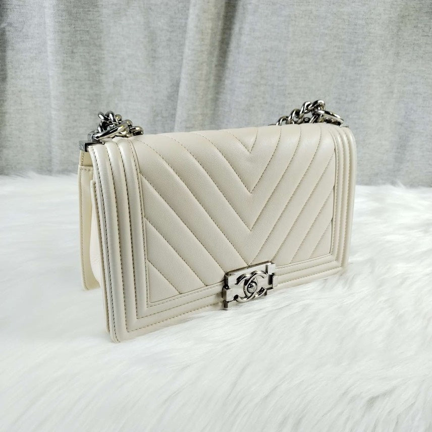Chanel Boy Shoulder Bag - Ewore Bags