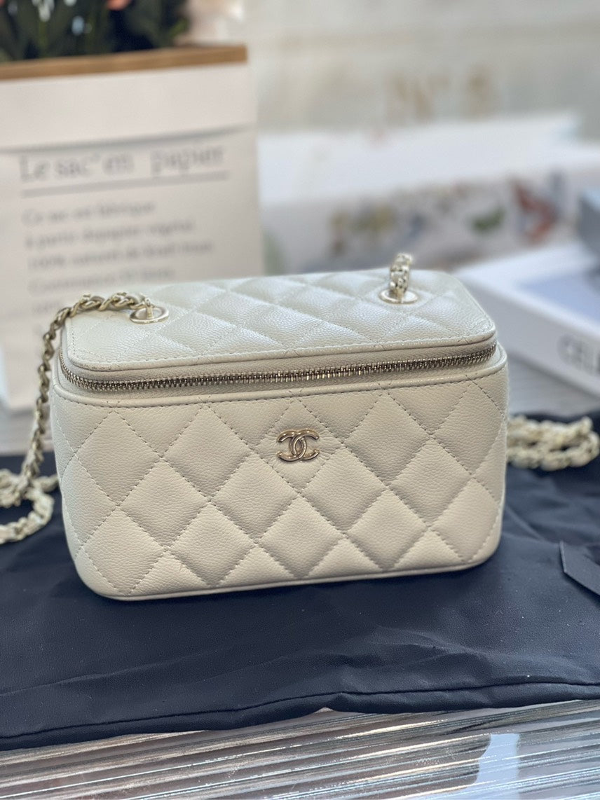 Chanel Handbag Bag - Ewore Bags