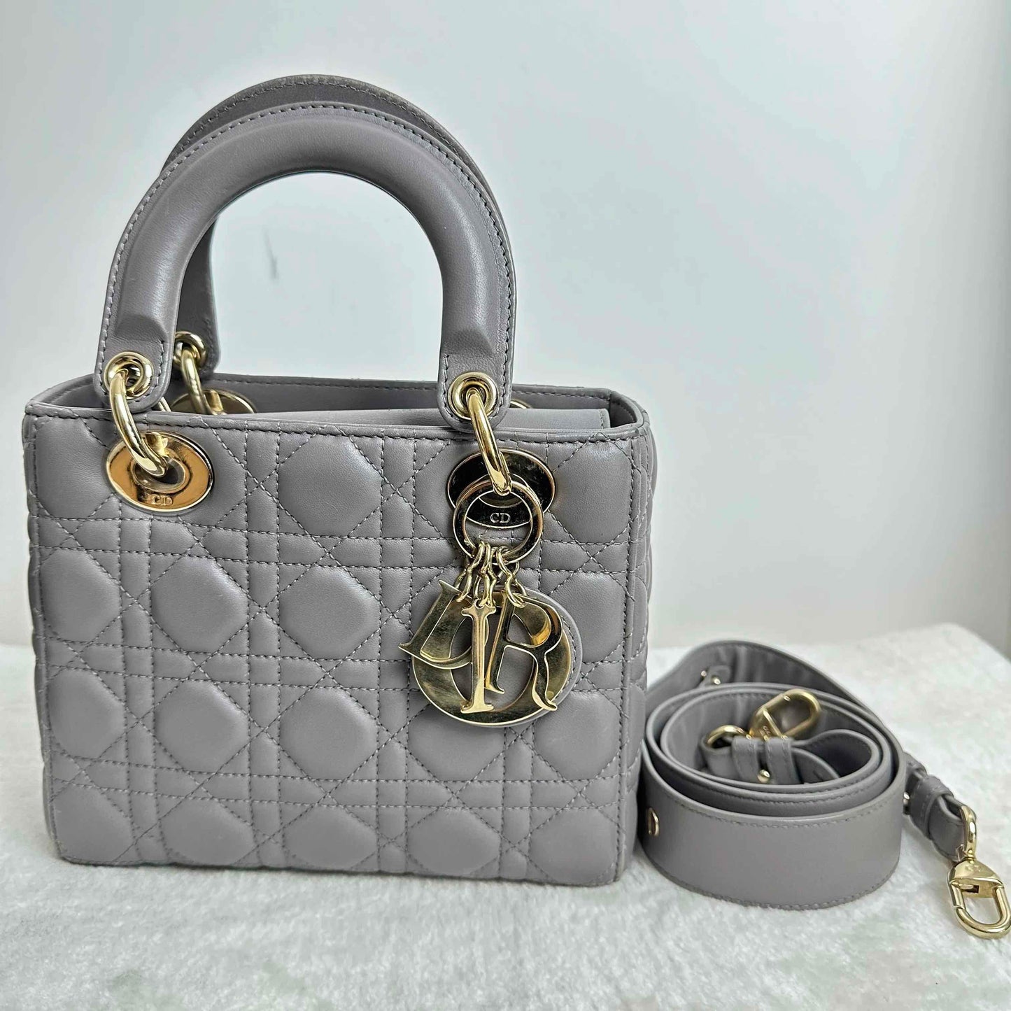 TT!  Dior lady Dior BJ1102105019 Gray Lambskin Handbag Shoulder Bag