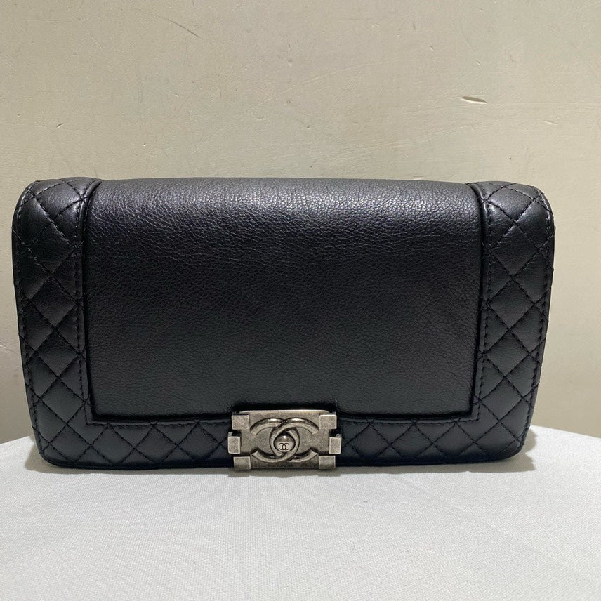 Chanel Boy Handbag Bag - Ewore Bags