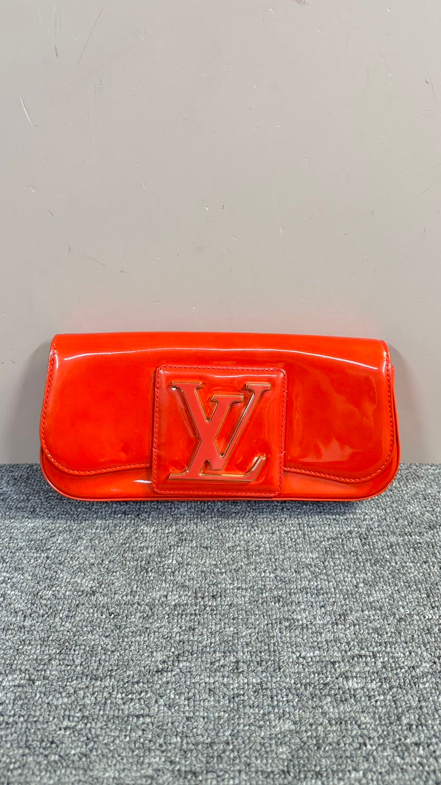 Louis Vuitton clutch