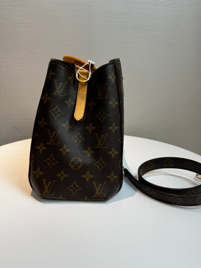 Louis Vuitton Trocadero Monogram Brown Crossbody Bag