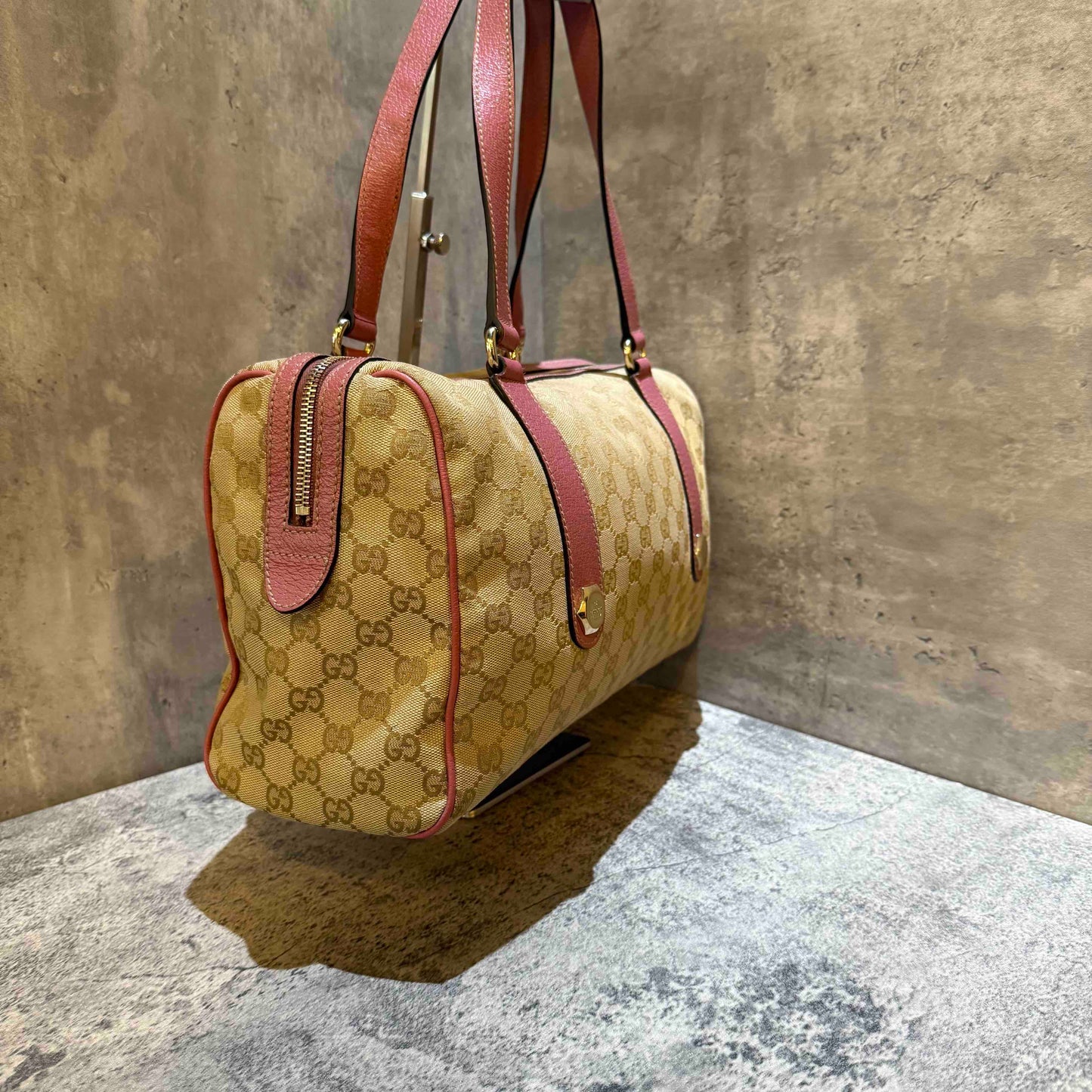??? Gucci monogram Boston bag