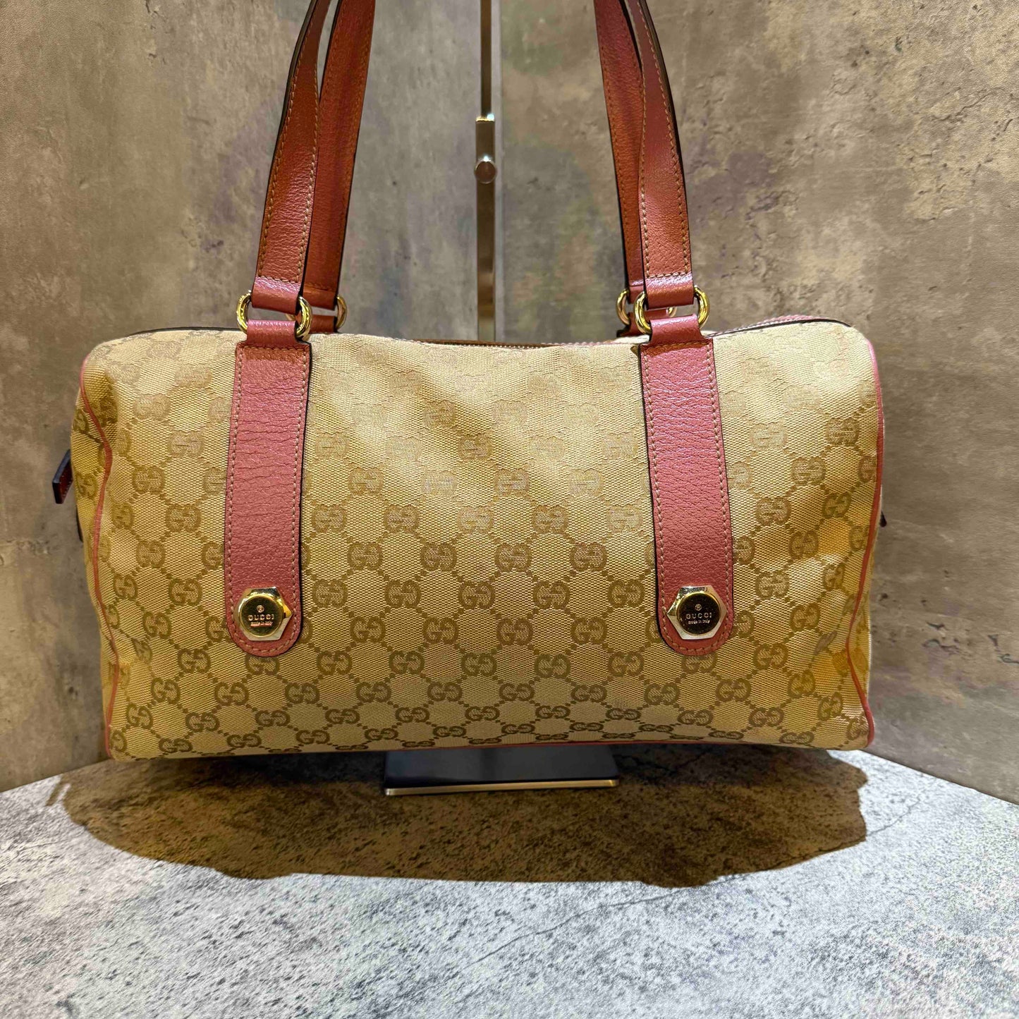 ??? Gucci monogram Boston bag
