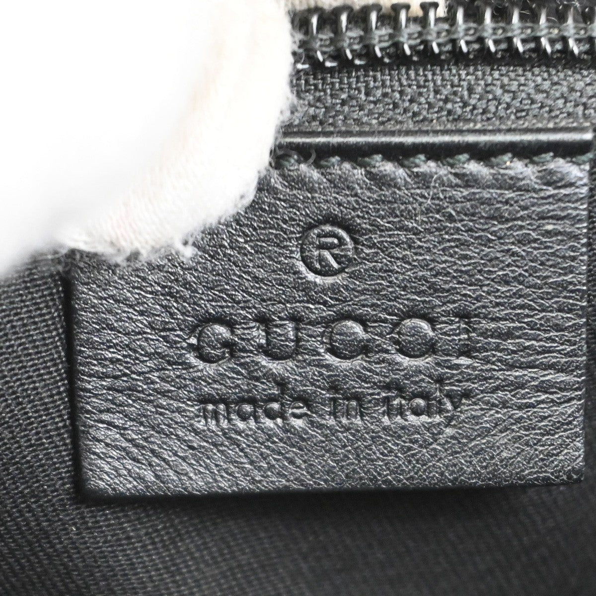 Gucci Zip Messenger Bag Gg Canvas With Perforated Leather Black Canvas Shoulder Bag Bag ( )