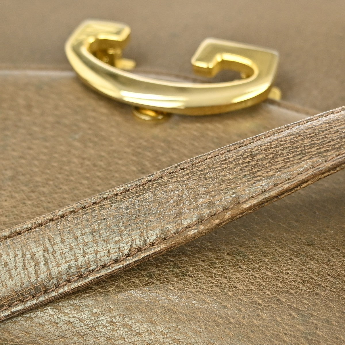 Gucci   G Logo Shoulder Bag Leather Brown Leather Shoulder Bag Bag ( )