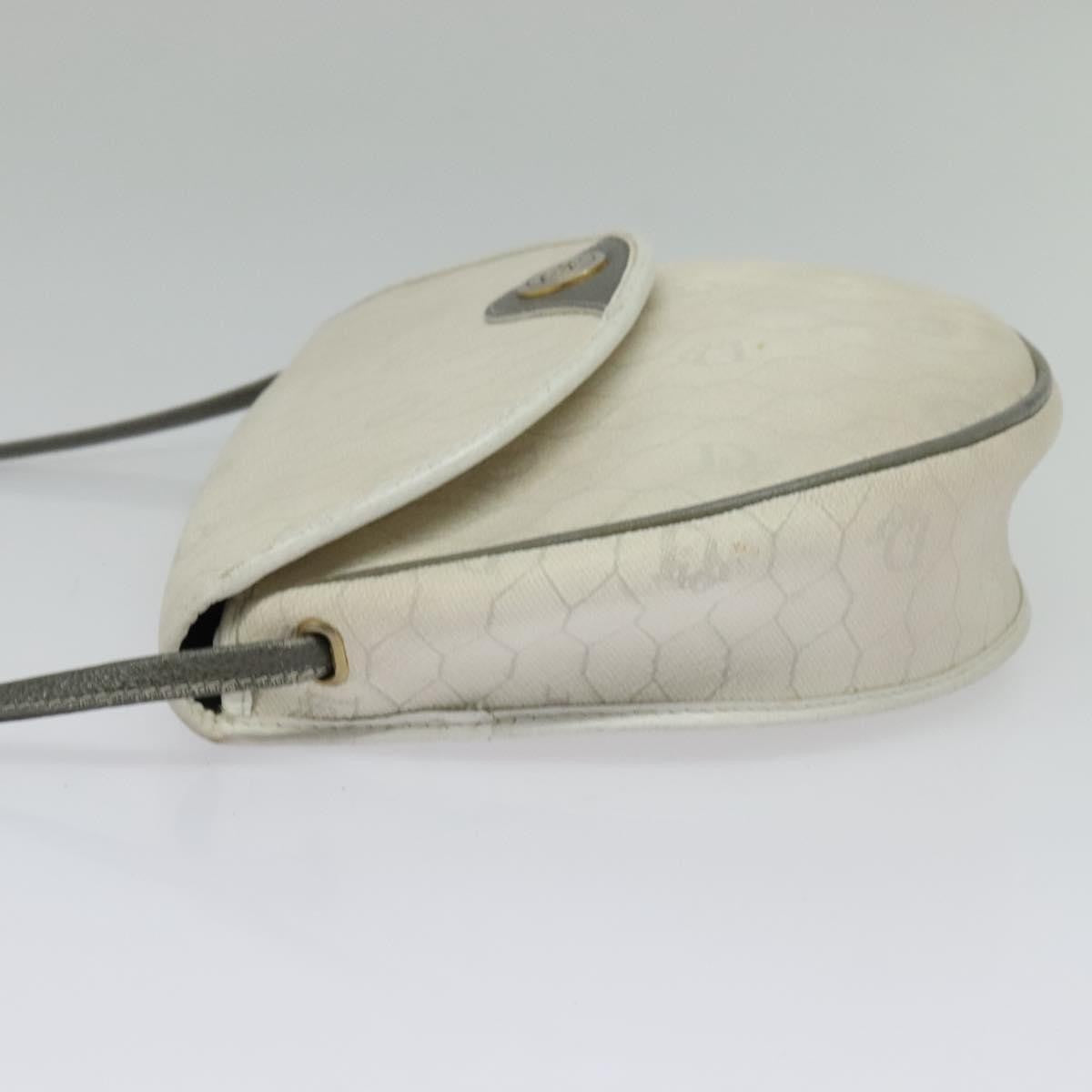 Christian Dior   Honeycomb Shoulder Bag Canvas White Canvas Shoulder Bag Bag ()
