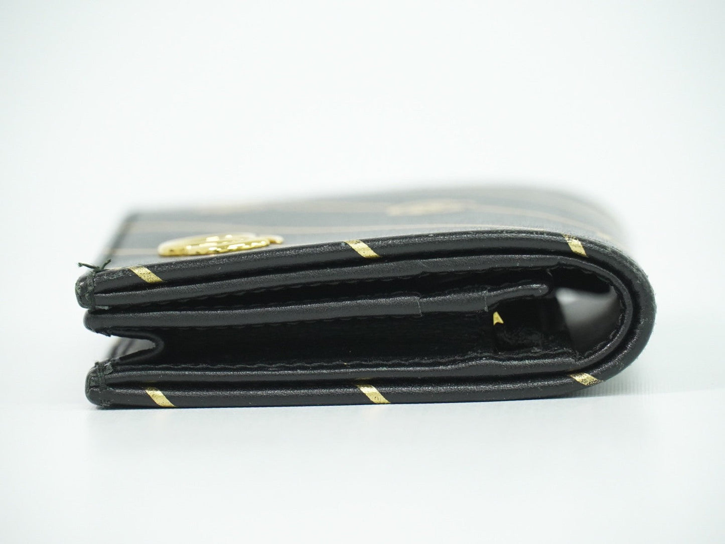 Gucci Gg Marmont Wallet Leather Black Leather Wallets Accessory ( )