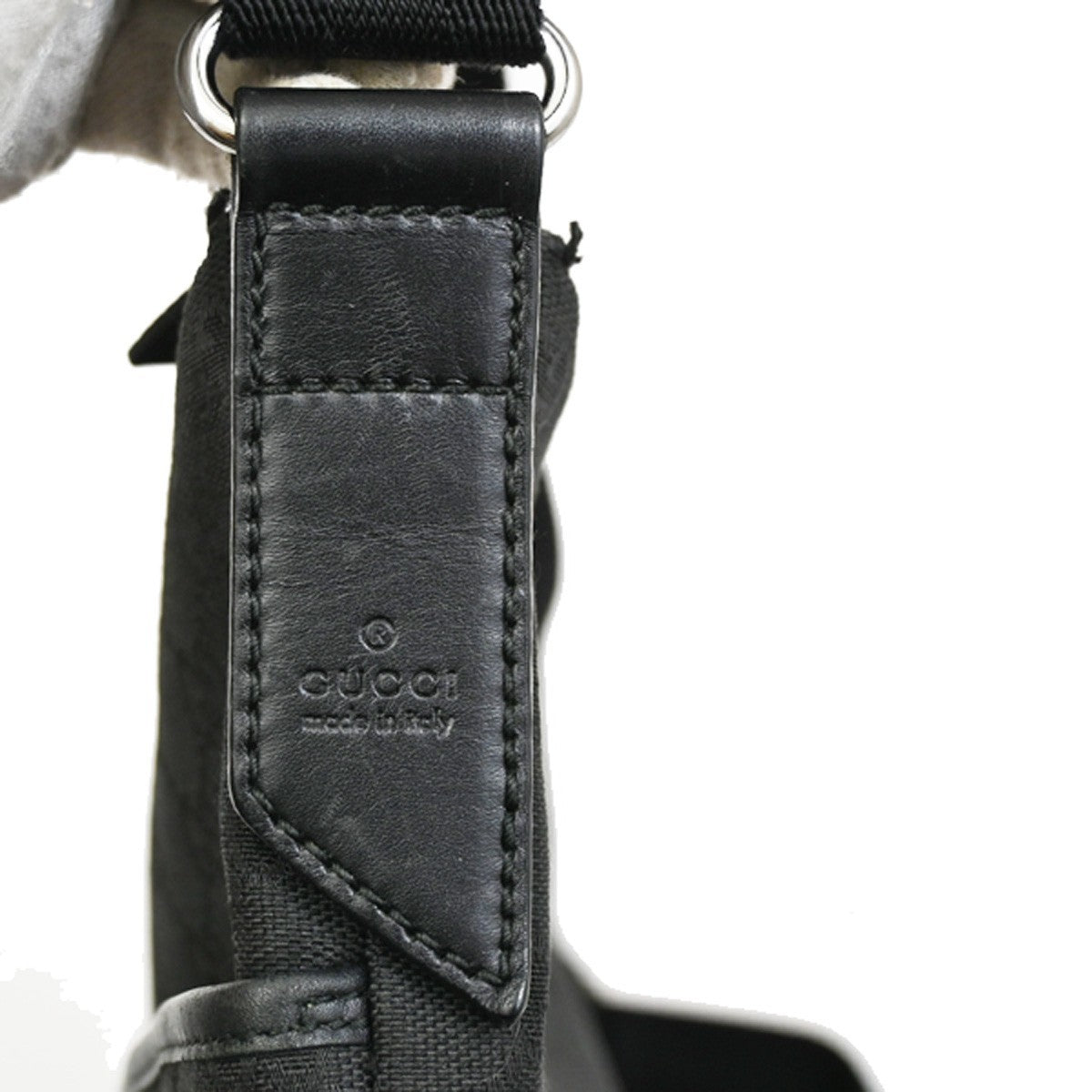 Gucci Zip Messenger Bag Gg Canvas With Perforated Leather Black Canvas Shoulder Bag Bag ( )