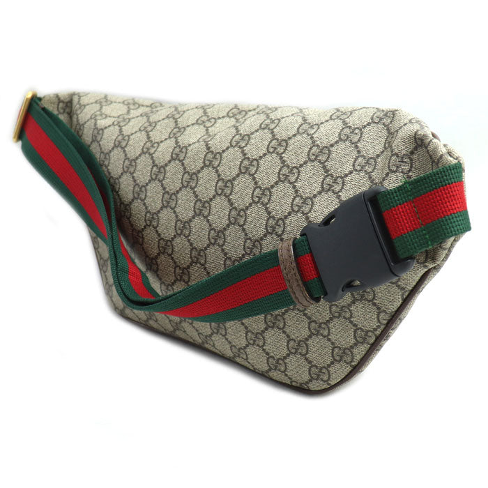 Gucci GG Supreme Courier Body Bag