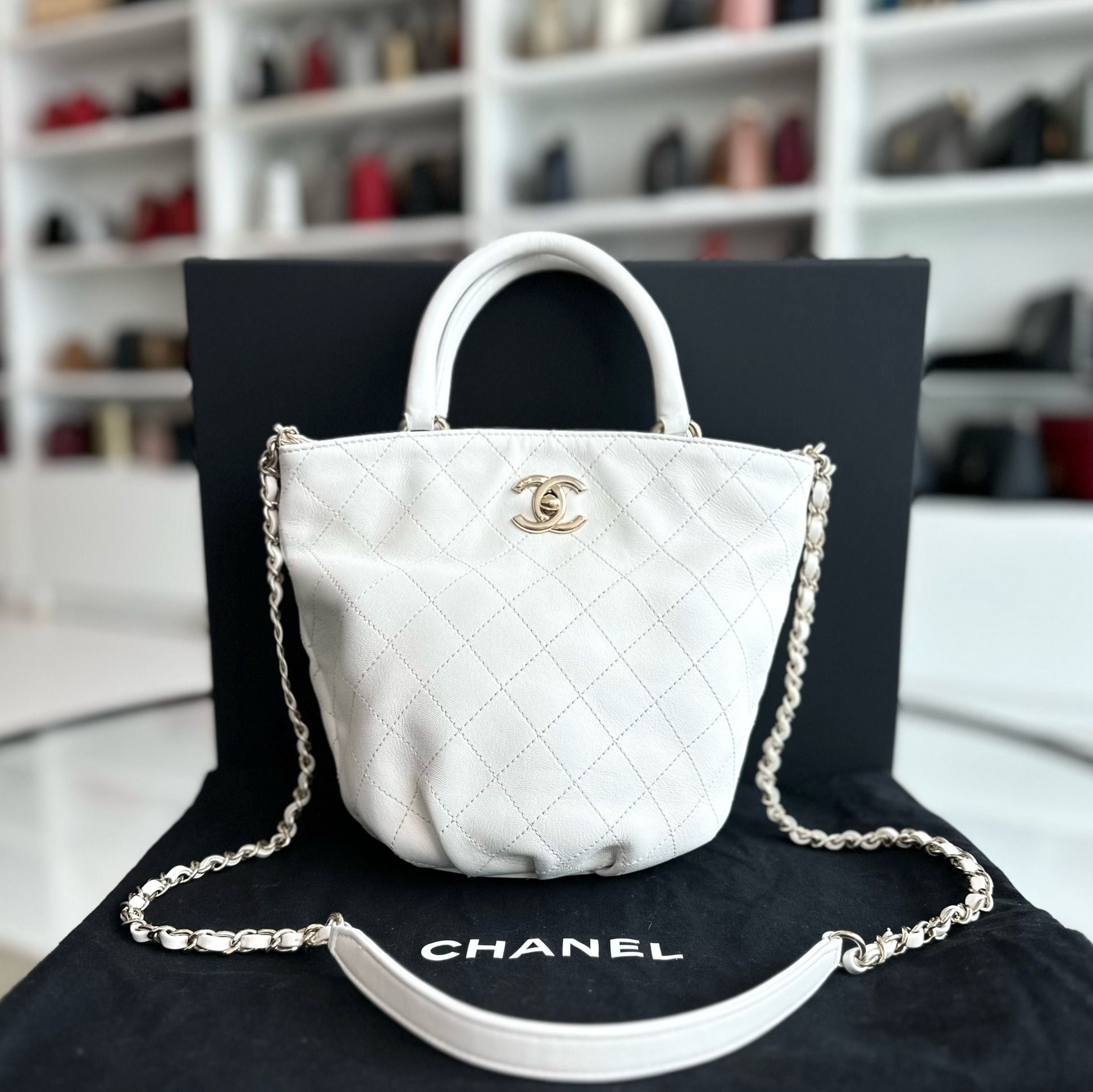 Chanel Tote Bag - EworeBags
