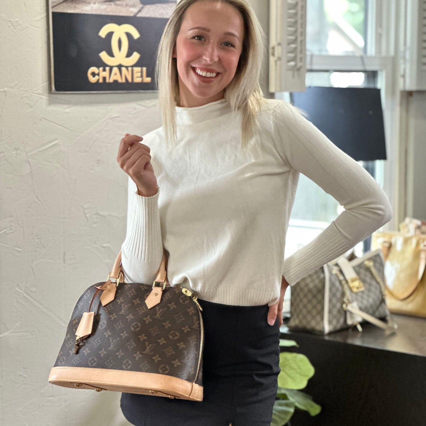 Louis Vuitton Monogram Alma PM