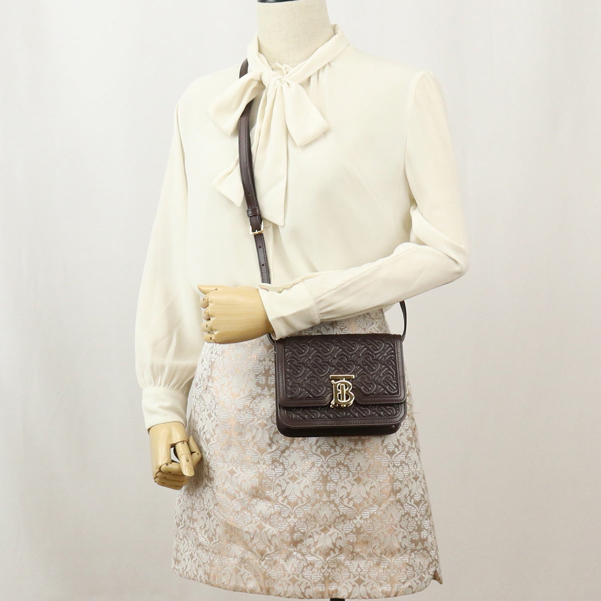 BURBERRY TB Shoulder Bag Diagonal shoulder bag leather brown Women