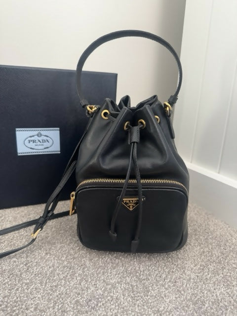Prada Bucket Bag borse morbide bandoliera soft calf + saffiano - Black