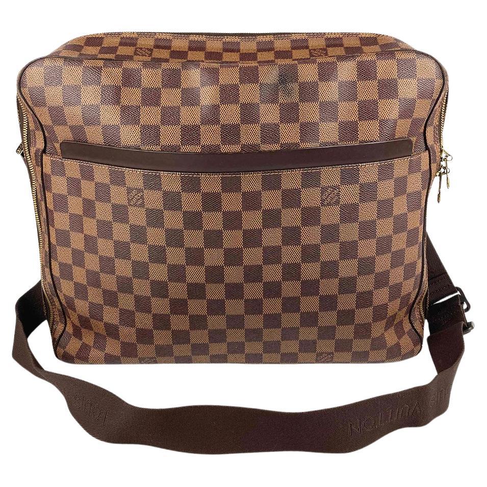 LOUIS VUITTON Damier Ebene Dorsoduro Messenger Bag