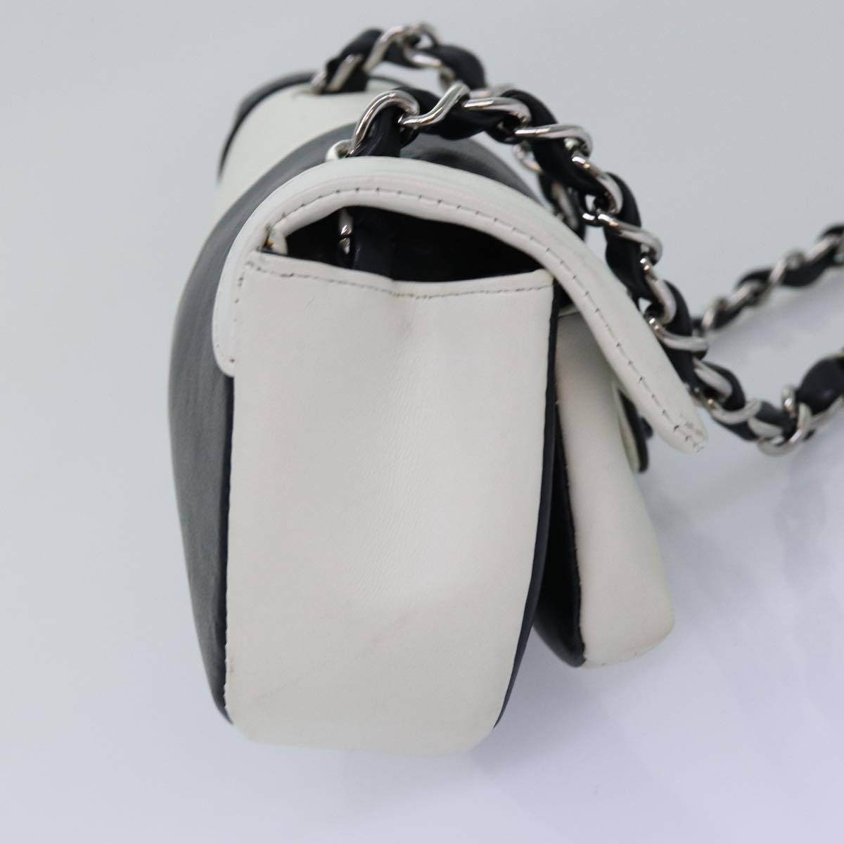 Chanel Shoulder Bag - Ewore Bags