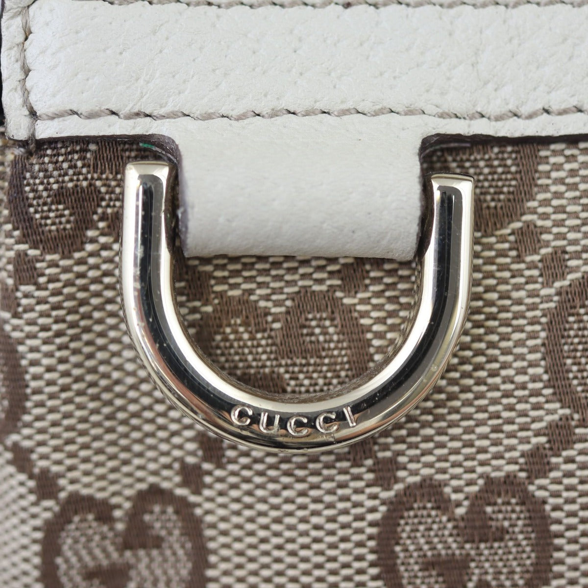 Gucci GG Canvas Abbey Pochette